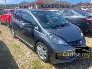 2011 Honda Jazz 1.5 V Hatchback