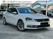 Used 2013 Volkswagen Passat 1.8 TSI Sedan (A) 2 YEARS WARRANTY LEATHER SEAT DVD PLAYER ONE OWNER
