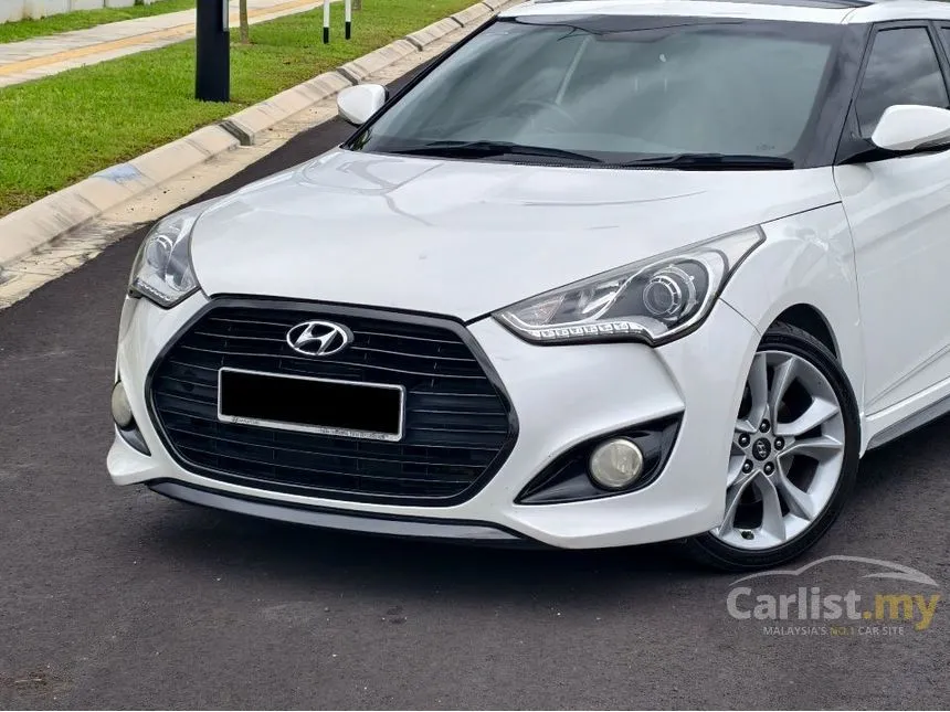 2015 Hyundai Veloster Turbo Hatchback