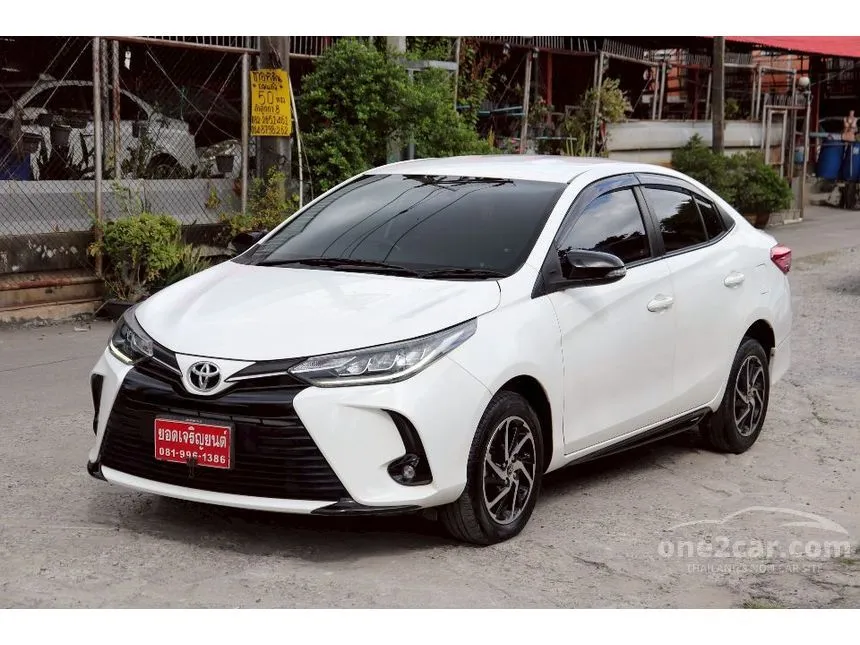 2021 Toyota Yaris Ativ Entry Sedan