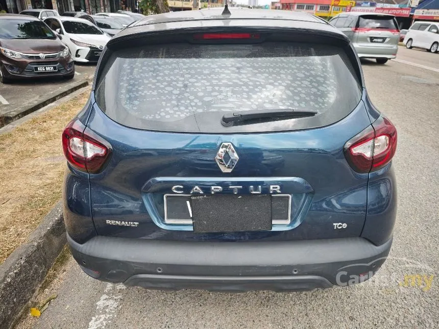 2019 Renault Captur TCe 120 (Pearl white) SUV