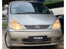 Nissan Serena 2.0 Comfort MPV