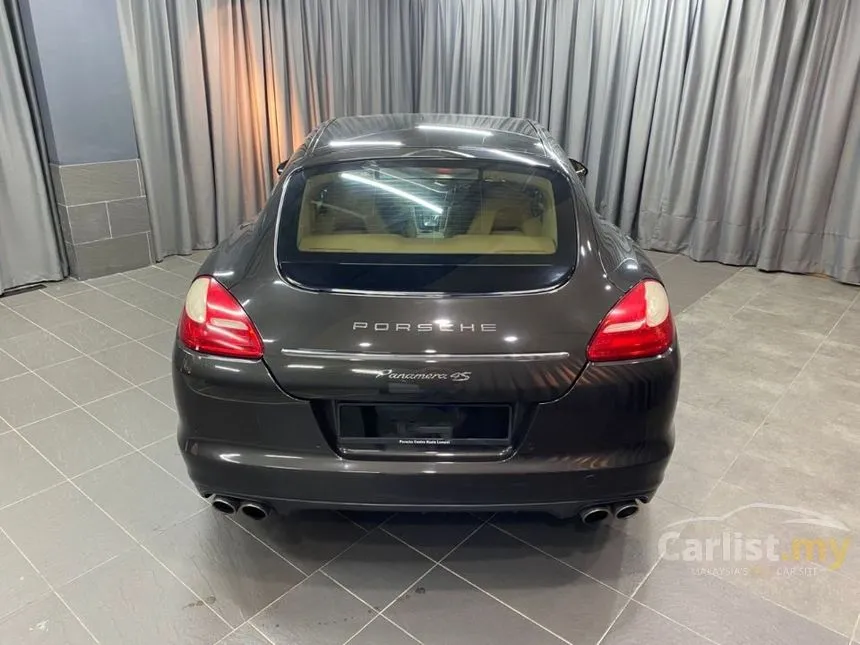 2009 Porsche Panamera 4S Hatchback