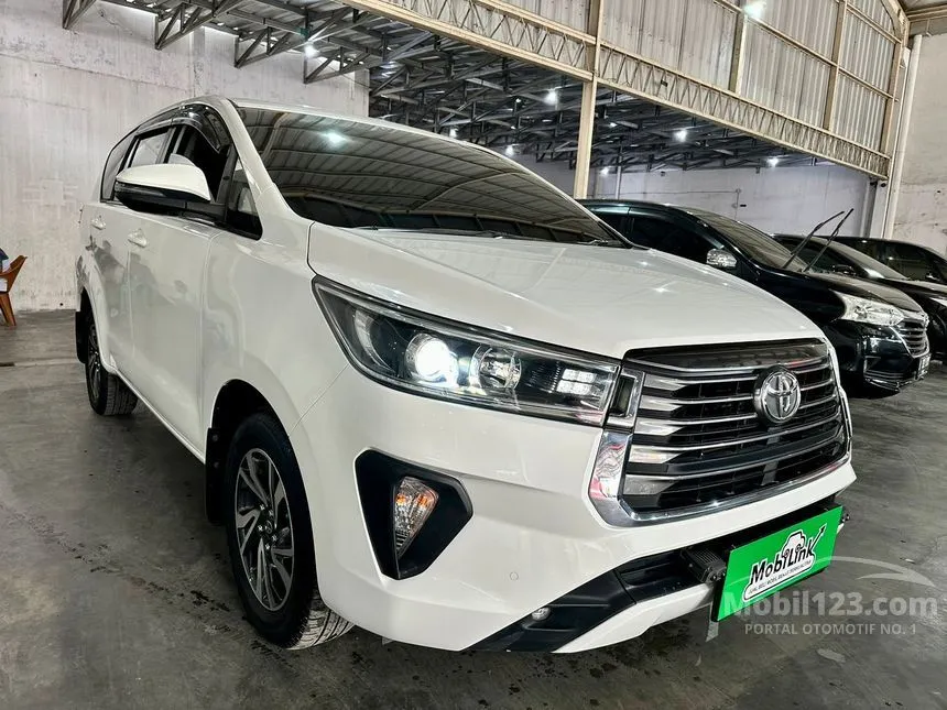 Jual Mobil Toyota Kijang Innova 2021 V 2.4 di DKI Jakarta Automatic MPV Putih Rp 378.000.000