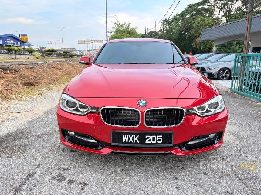 2012 BMW 320i Sport Line Sedan