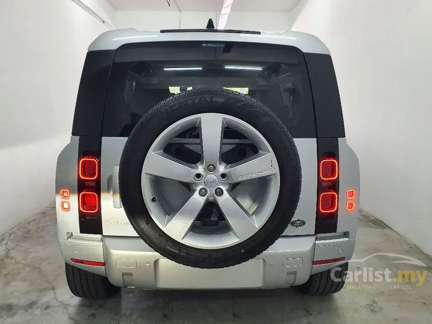 2022 Land Rover Defender 110 P300 XS SUV