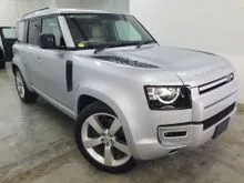 2022 Land Rover Defender 2.0 110 P300 XS SUV / FULLY LOADED / GRADE 5A / 8K GENUINE LOW MILEAGE / PANORAMIC ROOF / AUTO SIDE STEP / 11.4 INCH SCREEN