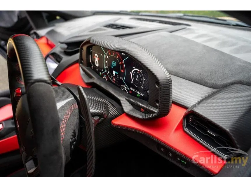 2025 Lamborghini Revuelto Coupe