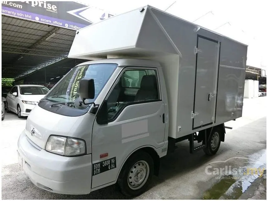 2022 Nissan SK82 Lorry