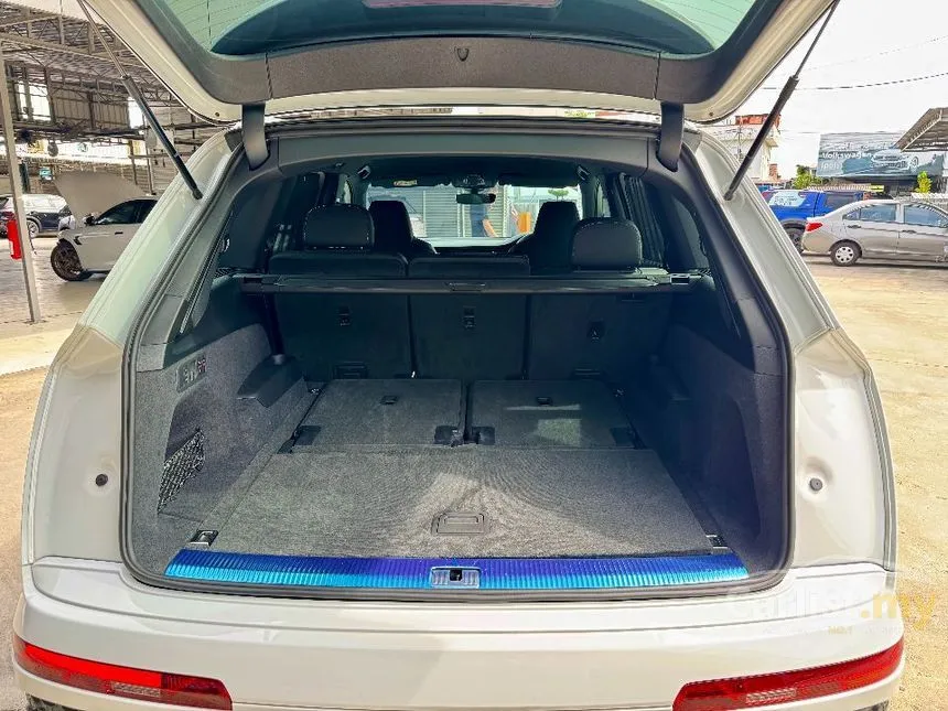 2025 Audi Q7 S Line Quattro MHEV TFSI SUV