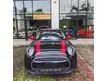 2021 MINI Cooper 1.5 Premium Plus Package Essential Trim Hatchback