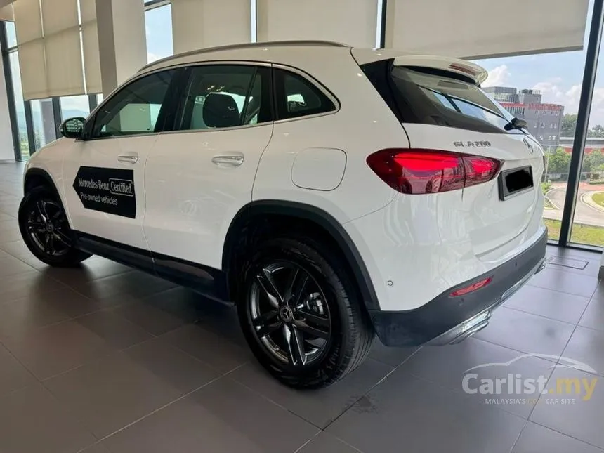 2024 Mercedes-Benz GLA200 Progressive Line SUV