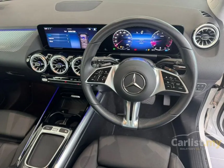 2024 Mercedes-Benz GLA200 Progressive Line SUV