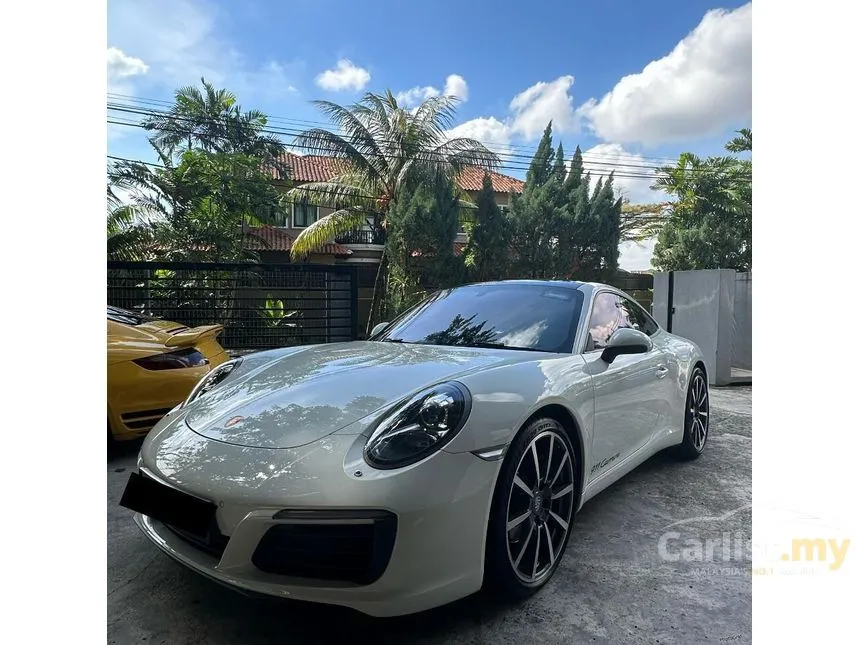 2017 Porsche 911 Carrera Coupe