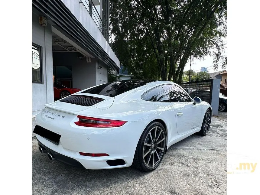 2017 Porsche 911 Carrera Coupe