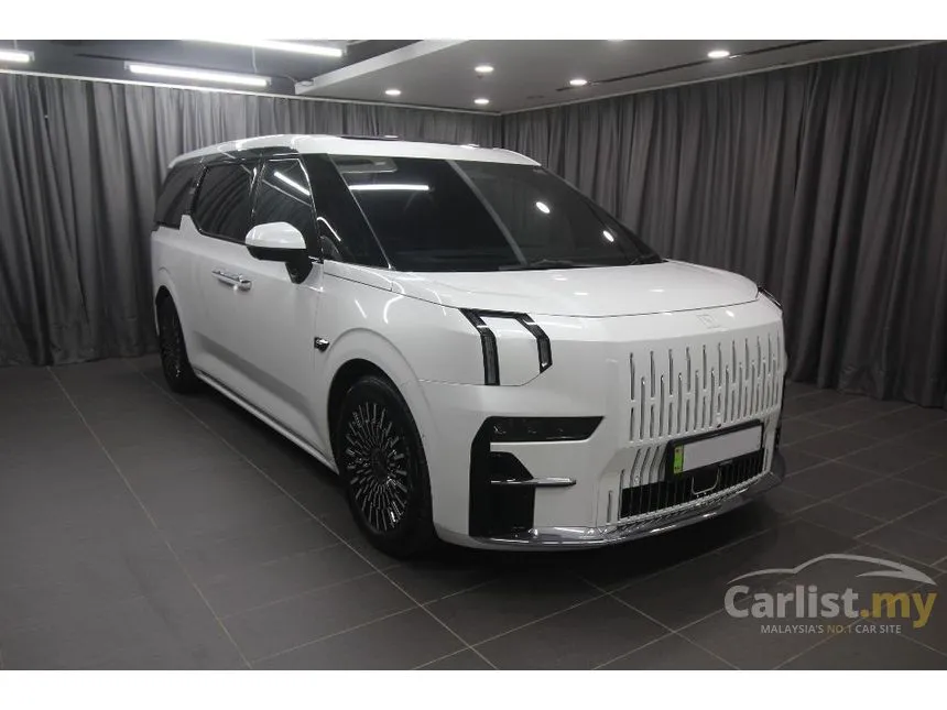 2025 Zeekr 009 Luxury MPV