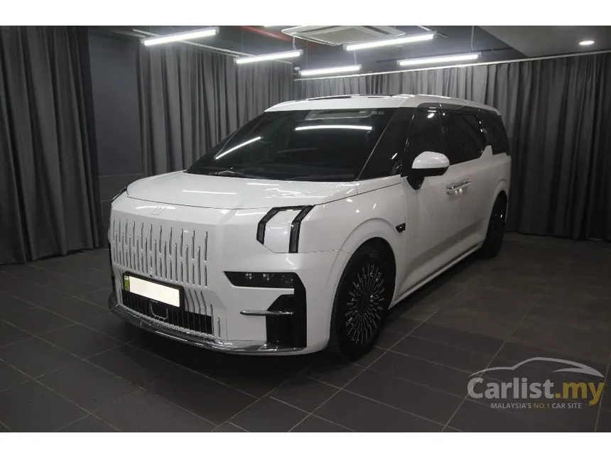 2025 Zeekr 009 Luxury MPV
