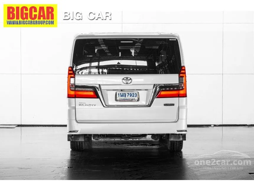 2019 Toyota Majesty Grande Van