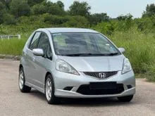 2009 Honda Jazz 1.5 V Hatchback