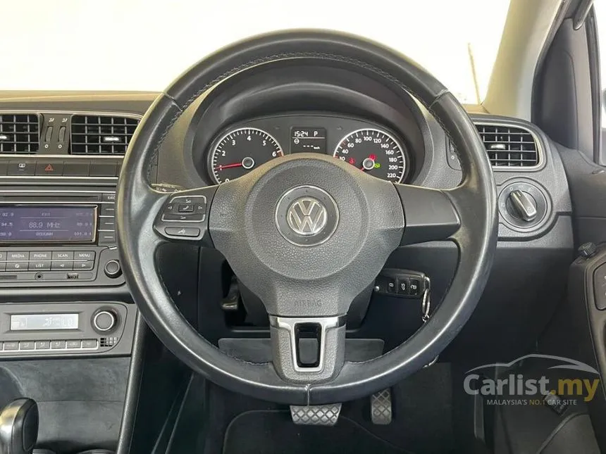 2014 Volkswagen Polo Sedan