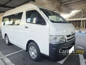 2009 Toyota Hiace 2.5 Window Van Van