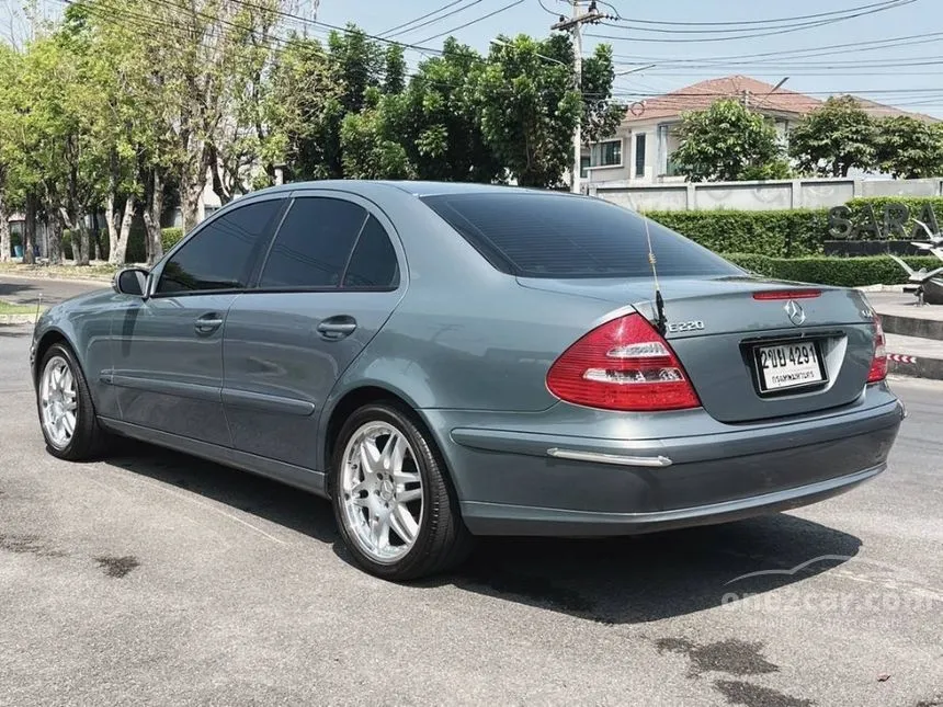 2005 Mercedes-Benz E220 Elegance CDI Sedan