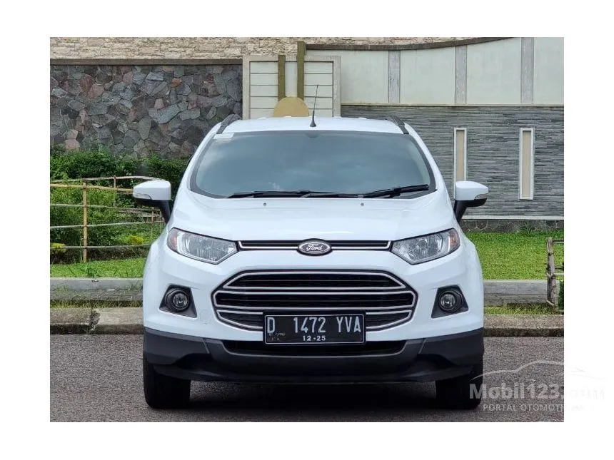 Jual Mobil Ford EcoSport 2015 Trend 1.5 di Jawa Barat Automatic SUV Putih Rp 133.000.000