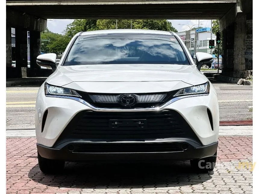 2022 Toyota Harrier S SUV