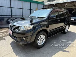 2014 Toyota FORTUNER 3.0 (ปี 12-15) V SUV