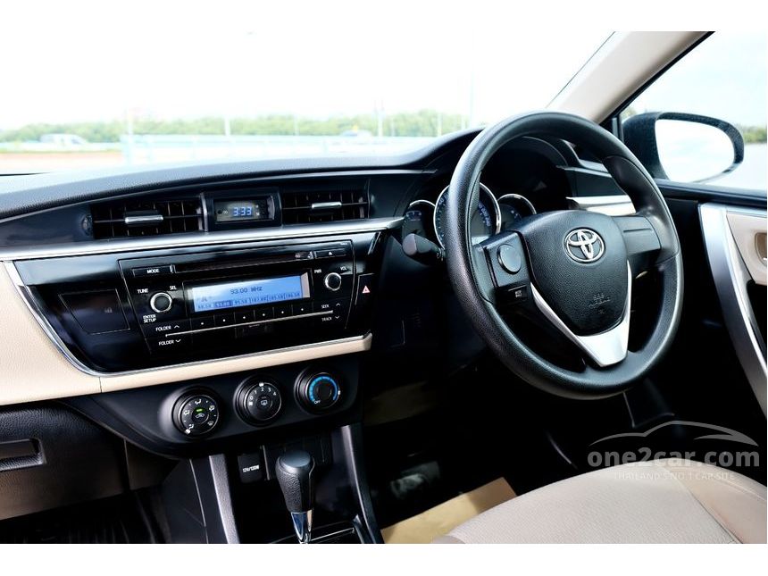 Toyota Corolla Altis 2015 E 1.8 in ภาคตะวันออก Automatic Sedan สีเทา ...