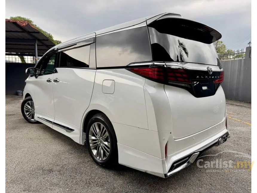 2024 Toyota Alphard Z 7-Seater MPV
