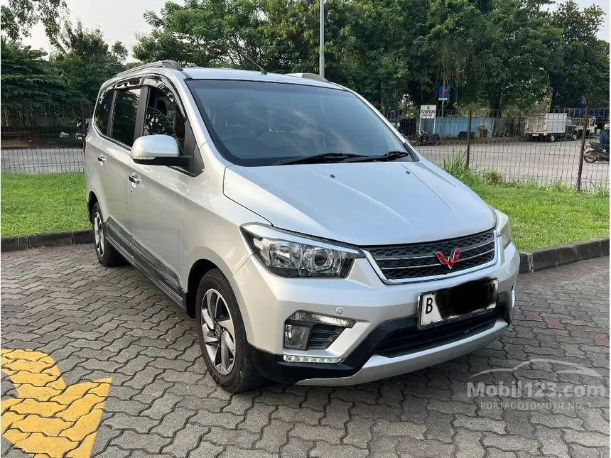 2018 Wuling Confero S L Lux+ MPV