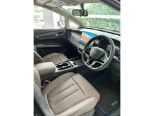 2026 BYD M6 1.5 DM-i Cross Advanced PHEV MPV