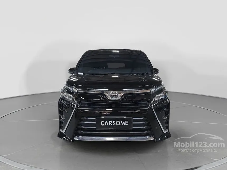 2021 Toyota Voxy MPV