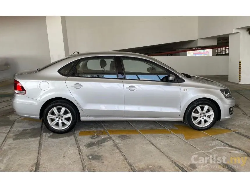 2016 Volkswagen Vento Comfort Sedan