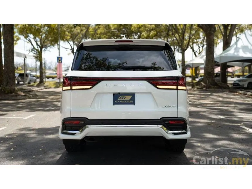 2022 Lexus LX 600 7 seater SUV