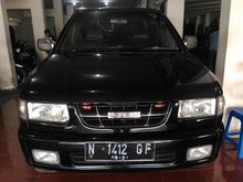 Isuzu Panther 2.5 LS 2004 di Malang