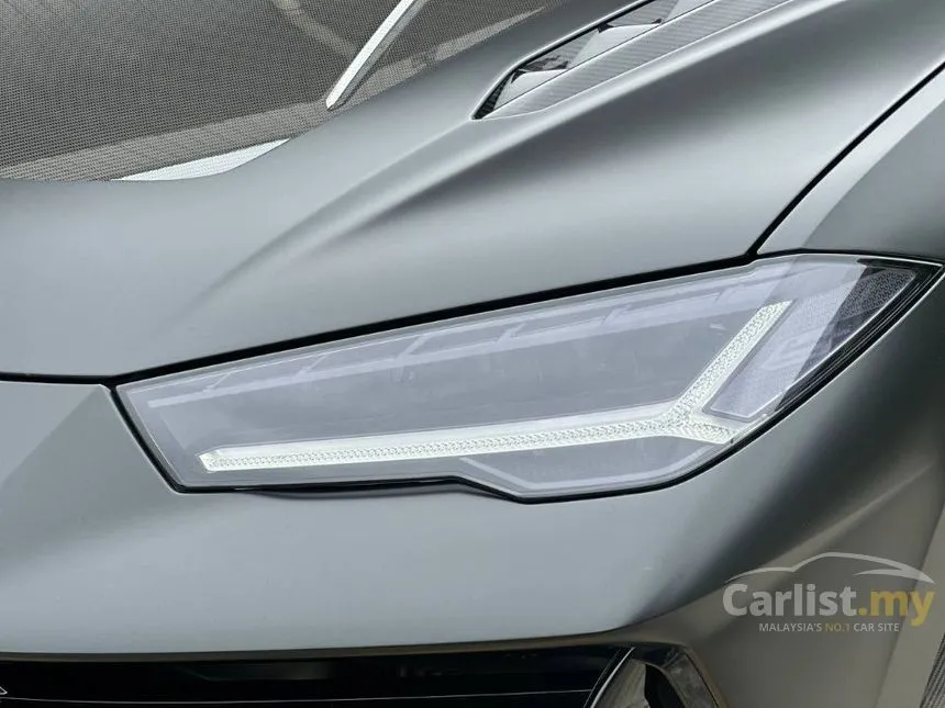 2023 Lamborghini Urus Performante SUV