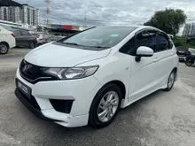 Service Record,Mileage 122K,MUGEN Bodykit,Lady Owner,Well Maintained-2016 Honda Jazz 1.5 E Hatchback