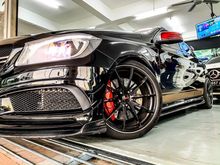 2017 Mercedes-Benz A45 AMG 2.0 4MATIC Hatchback with 19' inch RAYS G25 rim Stage 3 Remap done Full CF Accessories with 410hp 630Nm Torque W176