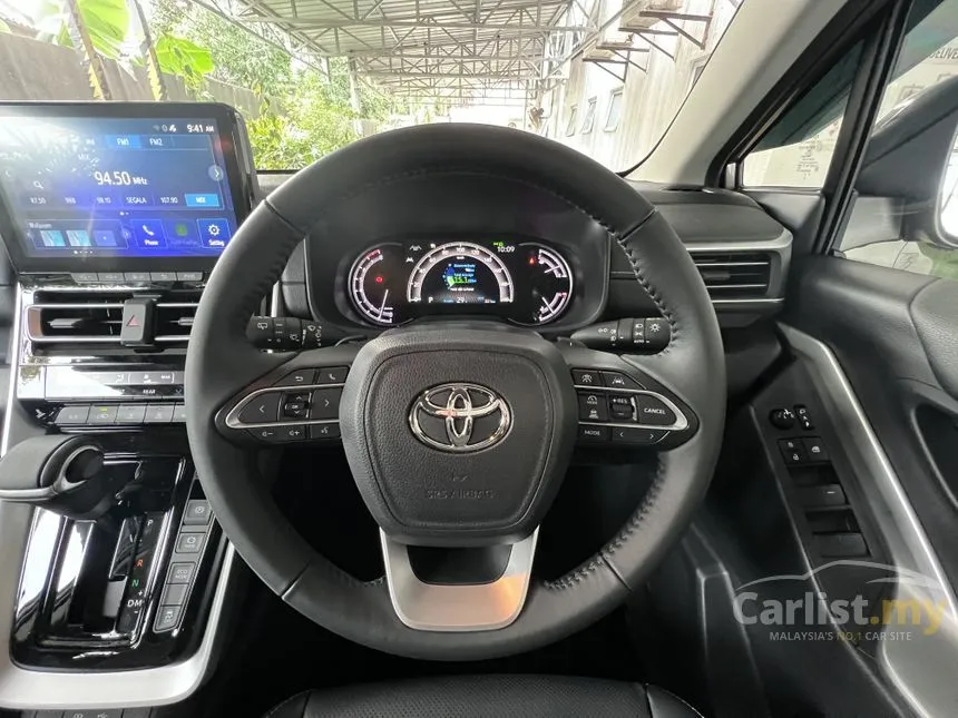 2026 Toyota Innova Zenix V MPV