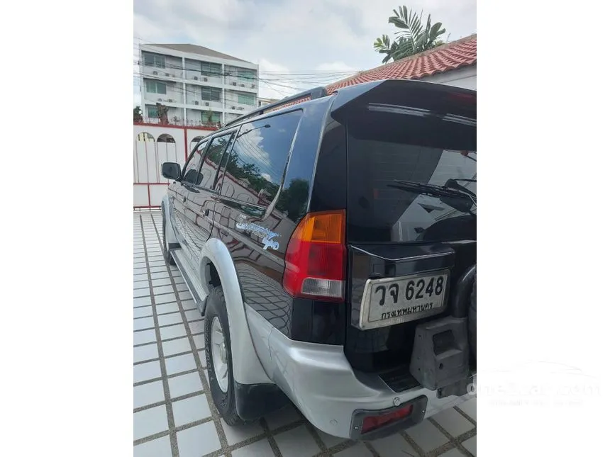 2002 Mitsubishi Strada G-Wagon GLS Wagon