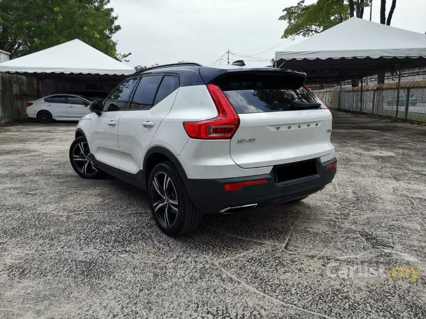 2019 Volvo XC40 T5 R-Design SUV