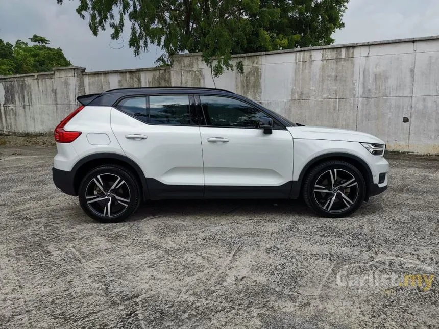 2019 Volvo XC40 T5 R-Design SUV