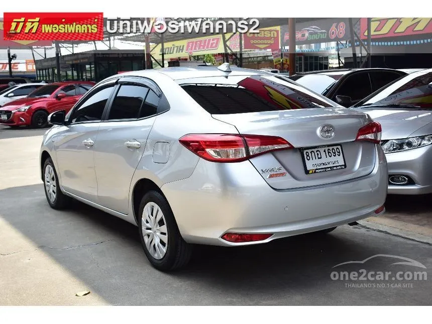 2019 Toyota Yaris Ativ J Sedan