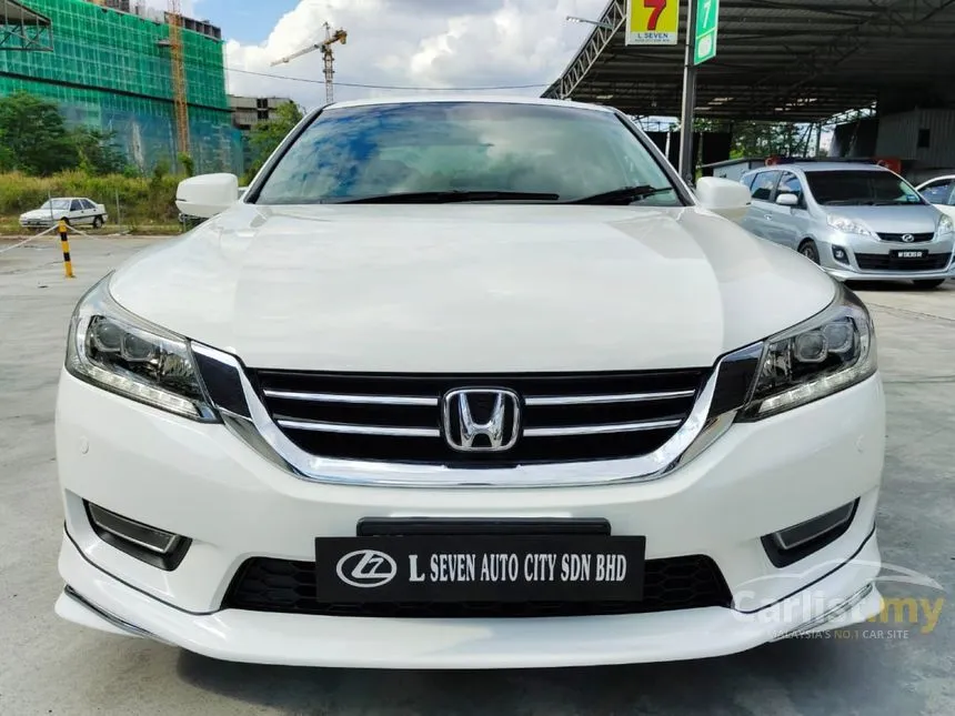 Honda Accord 2013 i-VTEC VTi-L 2.4 in Johor Automatic Sedan 