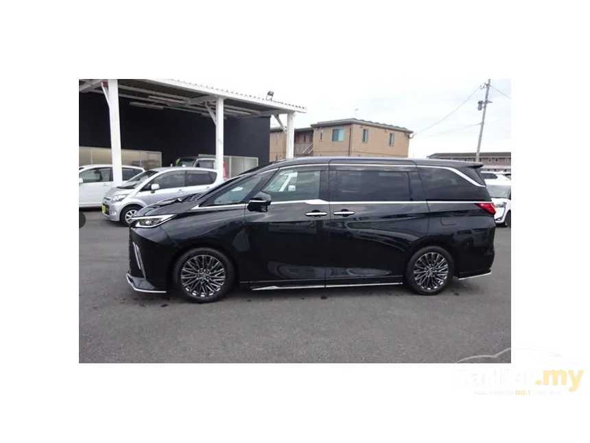 2024 Lexus LM 500h Version L 6 Seater MPV