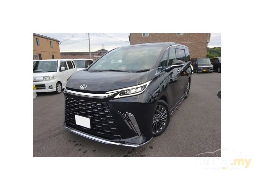 2024 Lexus LM 500h Version L 6 Seater MPV