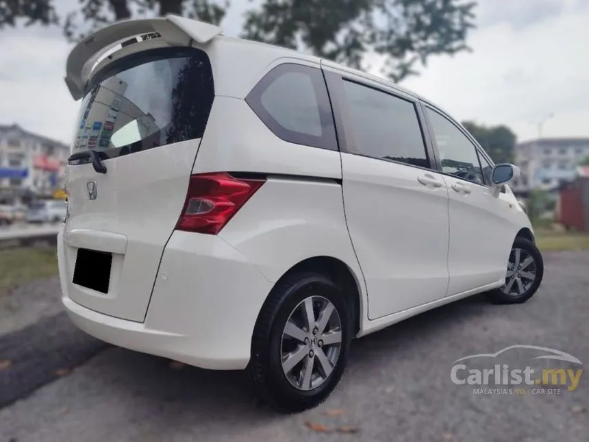2012 Honda Freed E MPV