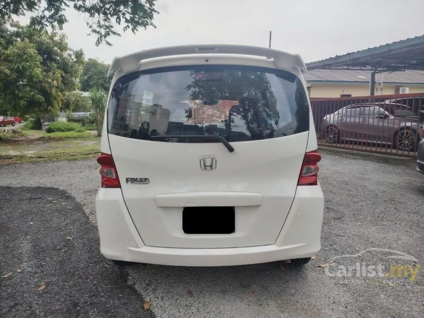 2012 Honda Freed E MPV